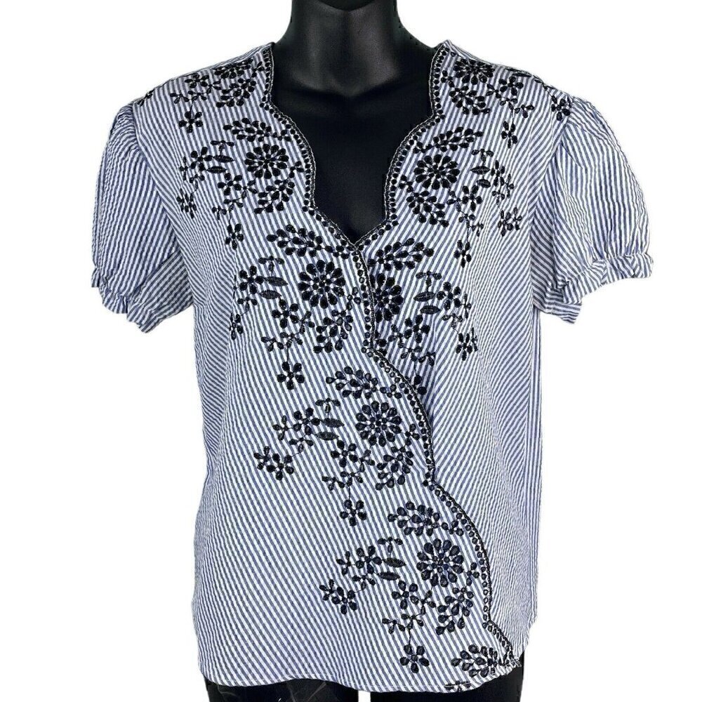 Zara Basic Seersucker Short Sleeve Floral Embroidered Wrap Front  Women’s XS
